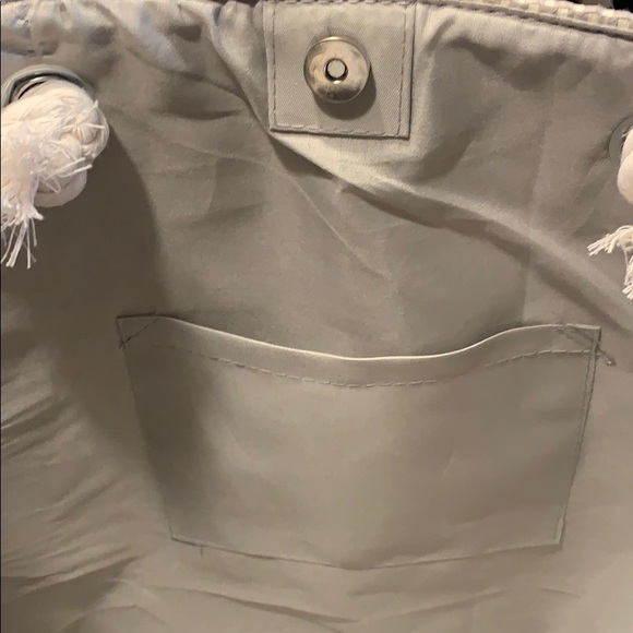 Woven Tote - Picture 7 of 9